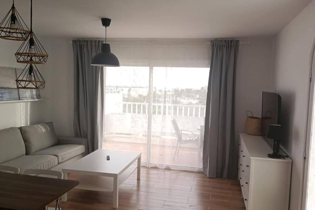 Apto. Vacacional “El Balcon De Las 4 Lunas” Costa Teguise Bagian luar foto