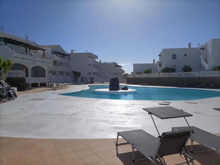 Apto. Vacacional “El Balcon De Las 4 Lunas” Costa Teguise Bagian luar foto